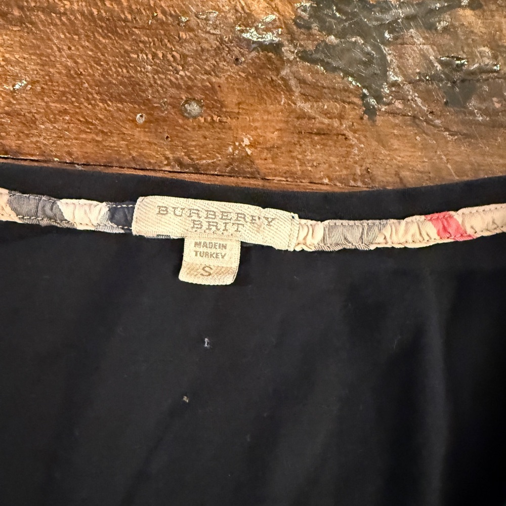 Burberry Authentic Top - image 4